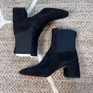 VINCE. Kimmy Bootie Sz 10M